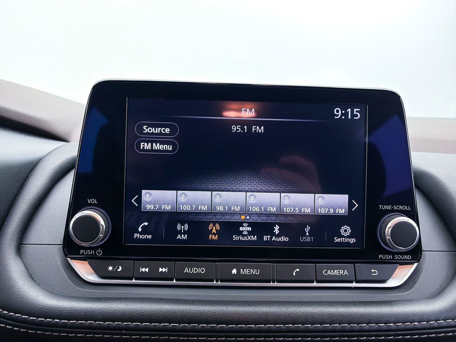 Used 2023 Nissan Rogue SV FWD image 19