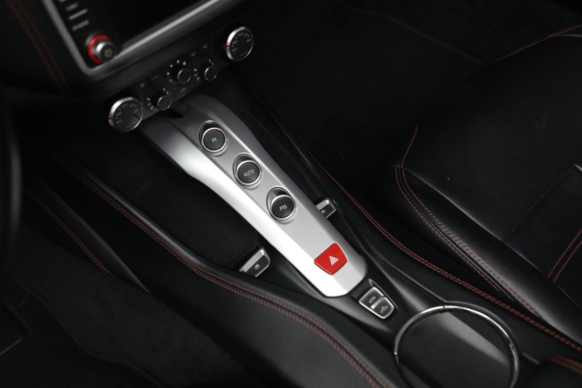 Certified 2015 Ferrari California T RWD image 23