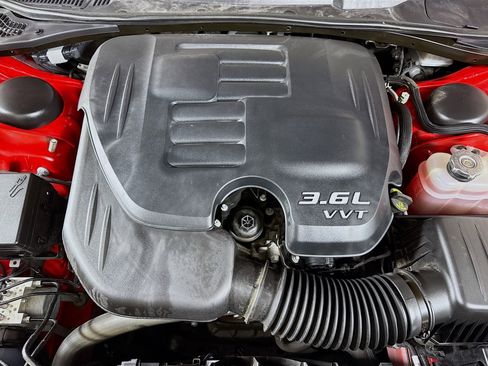 Used 2023 Dodge Challenger SXT image 37