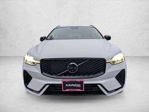 New 2026 Volvo XC60 T8 Ultra w/ Protection Package Premier AWD/4WD image 6