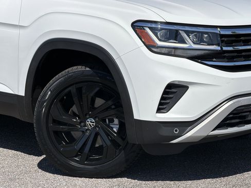 Used 2022 Volkswagen Atlas SE FWD image 3