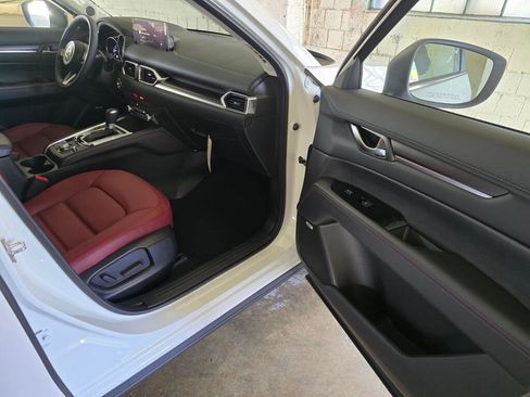 New 2025 MAZDA CX-5 Carbon Edition image 28