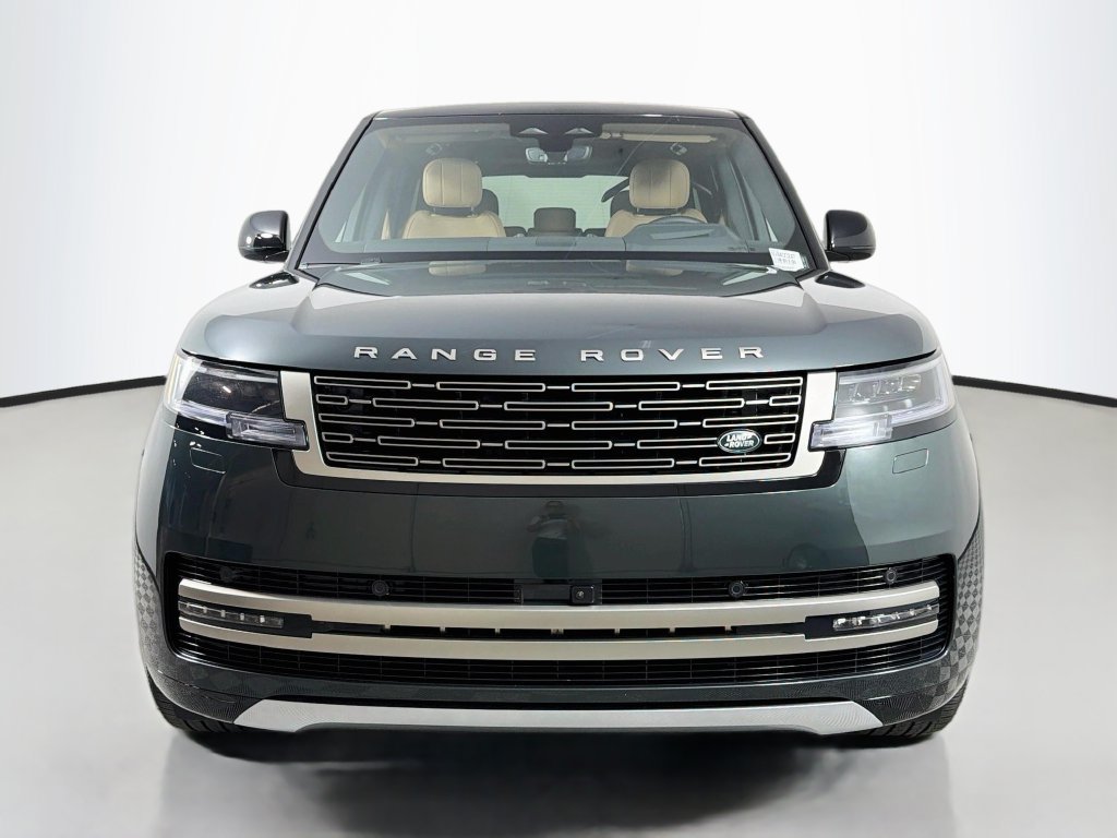 New 2027 Land Rover Range Rover SE AWD/4WD image 2