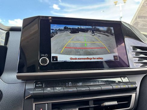 Used 2025 Toyota Camry LE FWD image 21