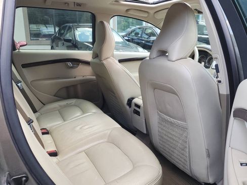 Used 2009 Volvo XC70 3.2 AWD/4WD image 11