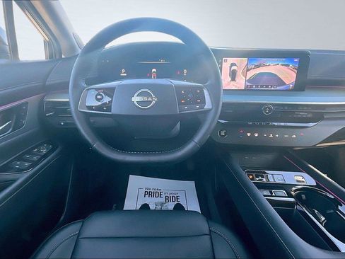 Certified 2025 Nissan Murano SL image 6