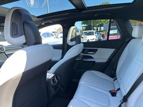 New 2026 Mercedes-Benz GLC 300 image 21