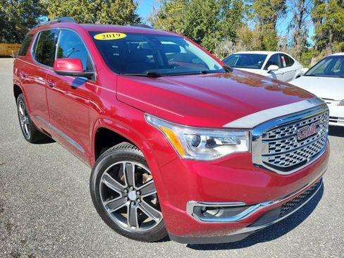 Used 2019 GMC Acadia Denali w/ Technology Package image 8