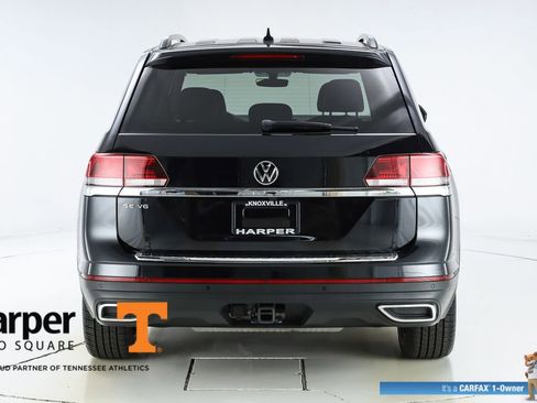 Used 2023 Volkswagen Atlas SE w/ Panoramic Sunroof Package FWD image 48
