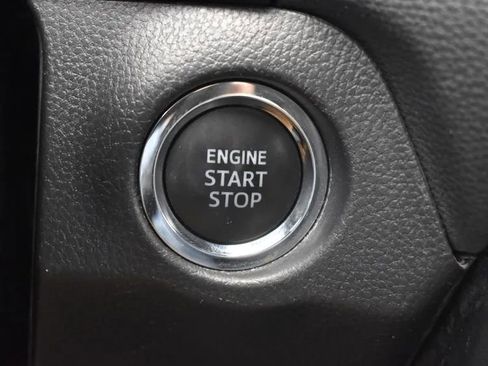 Used 2025 Toyota RAV4 XLE w/ Weather Package image 29