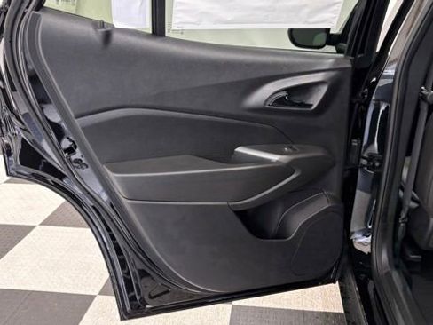 New 2026 Chevrolet Trax RS FWD image 17