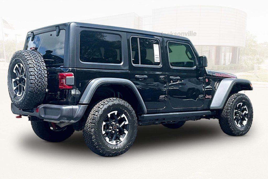 Used 2026 Jeep Wrangler Unlimited Rubicon AWD/4WD image 6