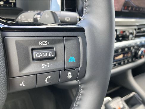 New 2026 Nissan Pathfinder Platinum image 20