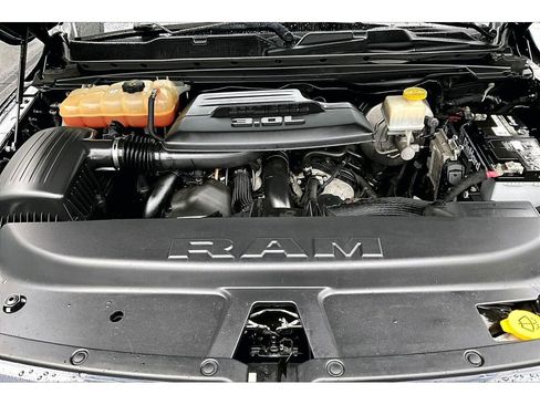 Used 2020 RAM 1500 Big Horn AWD/4WD image 10