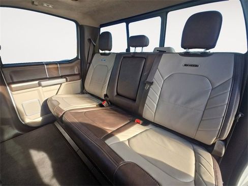 Used 2019 Ford F450 Limited image 13