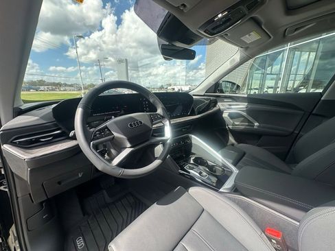 New 2025 Audi Q5 Premium Plus AWD/4WD image 8