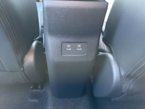 New 2026 Nissan Kicks SR image 30