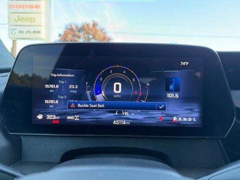 Used 2025 Chevrolet Traverse LT AWD/4WD image 29