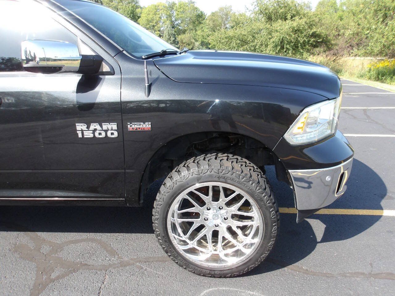 Used 2016 RAM 1500 Laramie w/ Convenience Group AWD/4WD image 38