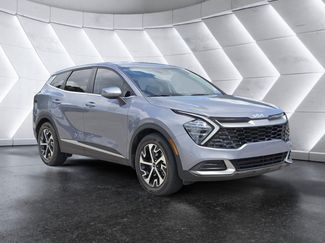 Used 2024 Kia Sportage EX FWD video 2