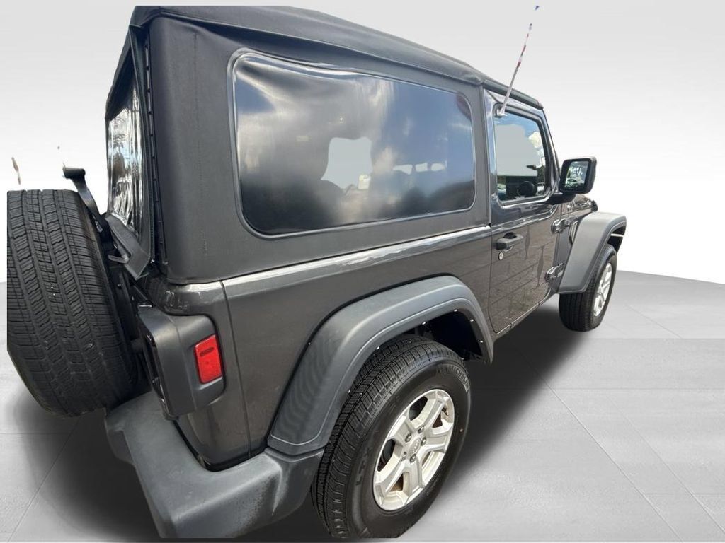 Used 2021 Jeep Wrangler Sport AWD/4WD image 5