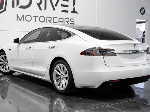Used 2020 Tesla Model S Long Range image 11
