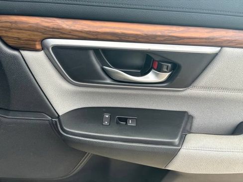Used 2017 Honda CR-V EX image 14