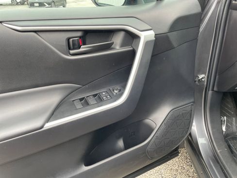 Used 2025 Toyota RAV4 LE image 18