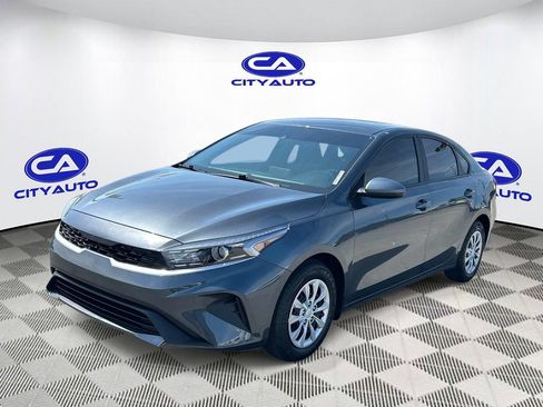 Used 2024 Kia Forte LX FWD image 10