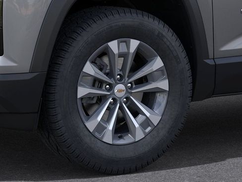 New 2026 Chevrolet Equinox LT FWD image 9