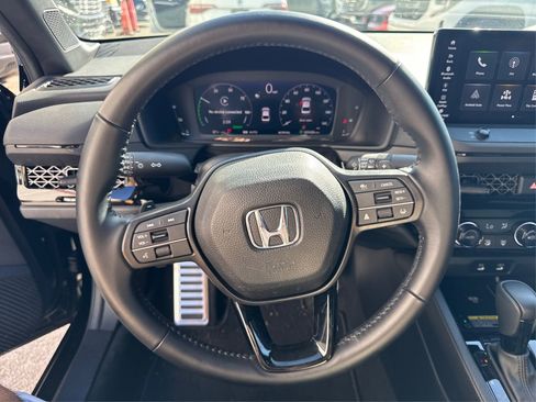Used 2025 Honda Accord Sport image 22