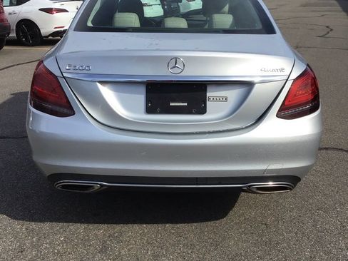 Used 2019 Mercedes-Benz C 300 4MATIC Sedan w/ Multimedia Package image 4