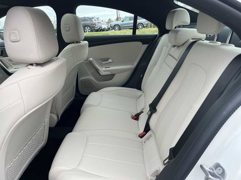 Used 2025 Mercedes-Benz CLA 250 4MATIC image 13