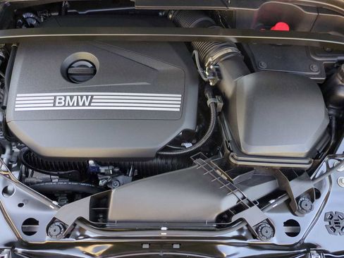 New 2025 BMW X1 xDrive28i w/ Technology Package image 15