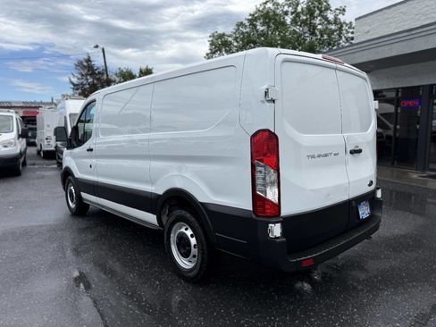 Used 2020 Ford Transit 150 Low Roof RWD image 2