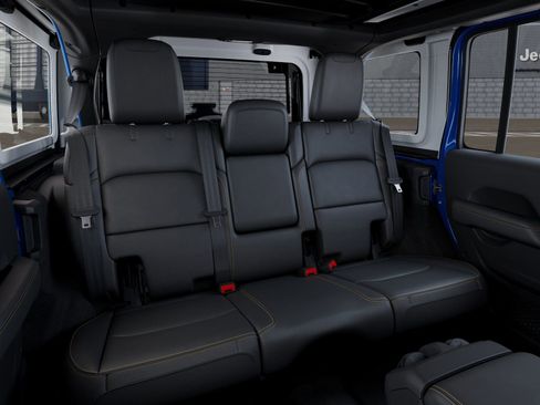 New 2026 Jeep Wrangler Unlimited Sahara AWD/4WD image 23