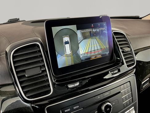 Used 2017 Mercedes-Benz GLS 550 4MATIC image 14