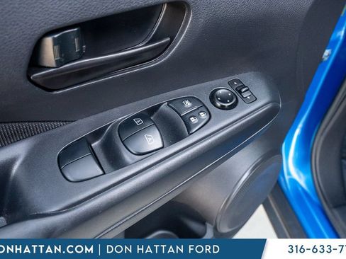 Used 2022 Nissan Kicks S FWD image 13