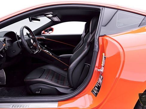 Used 2021 Ferrari Roma RWD image 42