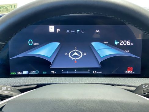 Certified 2024 Kia EV6 Light RWD image 22