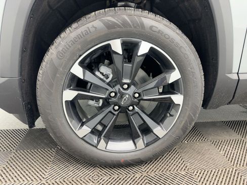 New 2026 Chevrolet Equinox RS w/ LPO, Floor Liner Package image 12