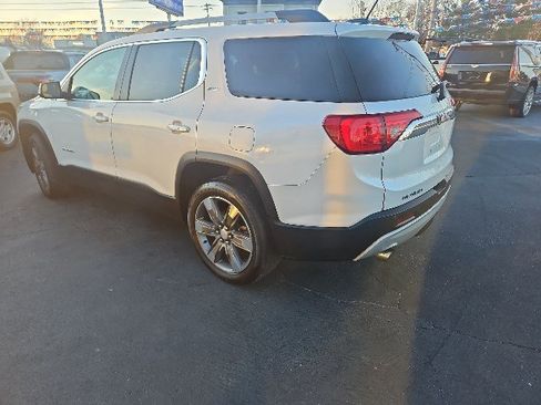 Used 2017 GMC Acadia SLT image 5