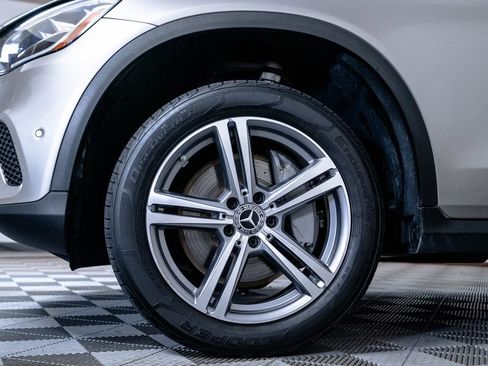 Used 2022 Mercedes-Benz GLC 300 4MATIC image 13
