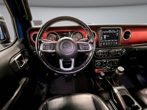 Used 2020 Jeep Gladiator Rubicon w/ Dual Top Group AWD/4WD image 9