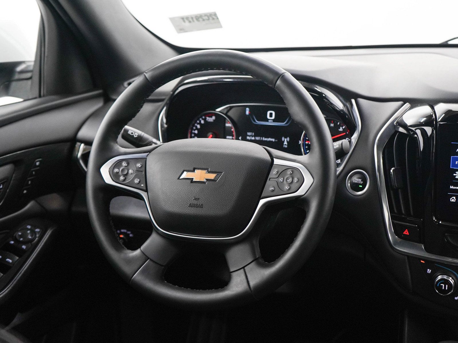 Used 2023 Chevrolet Traverse High Country w/ LPO, Floor Liner Package AWD/4WD image 15