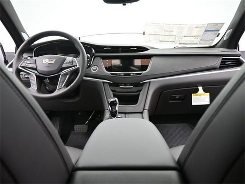 New 2025 Cadillac XT5 Premium Luxury w/ Technology Package image 24