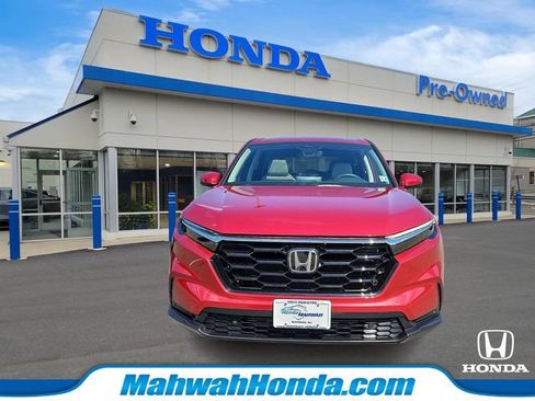 Used 2024 Honda CR-V EX-L image 2