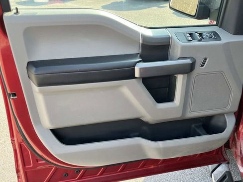 Used 2020 Ford F150 XLT w/ Equipment Group 302A Luxury image 23