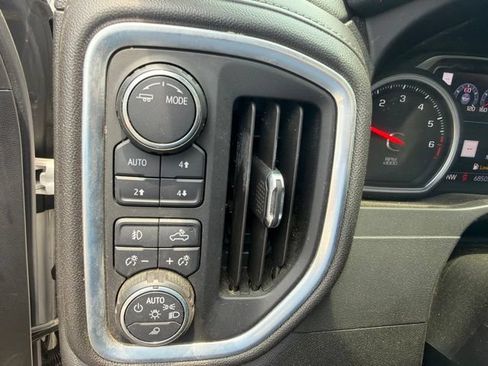 Used 2020 Chevrolet Silverado 1500 High Country AWD/4WD image 23