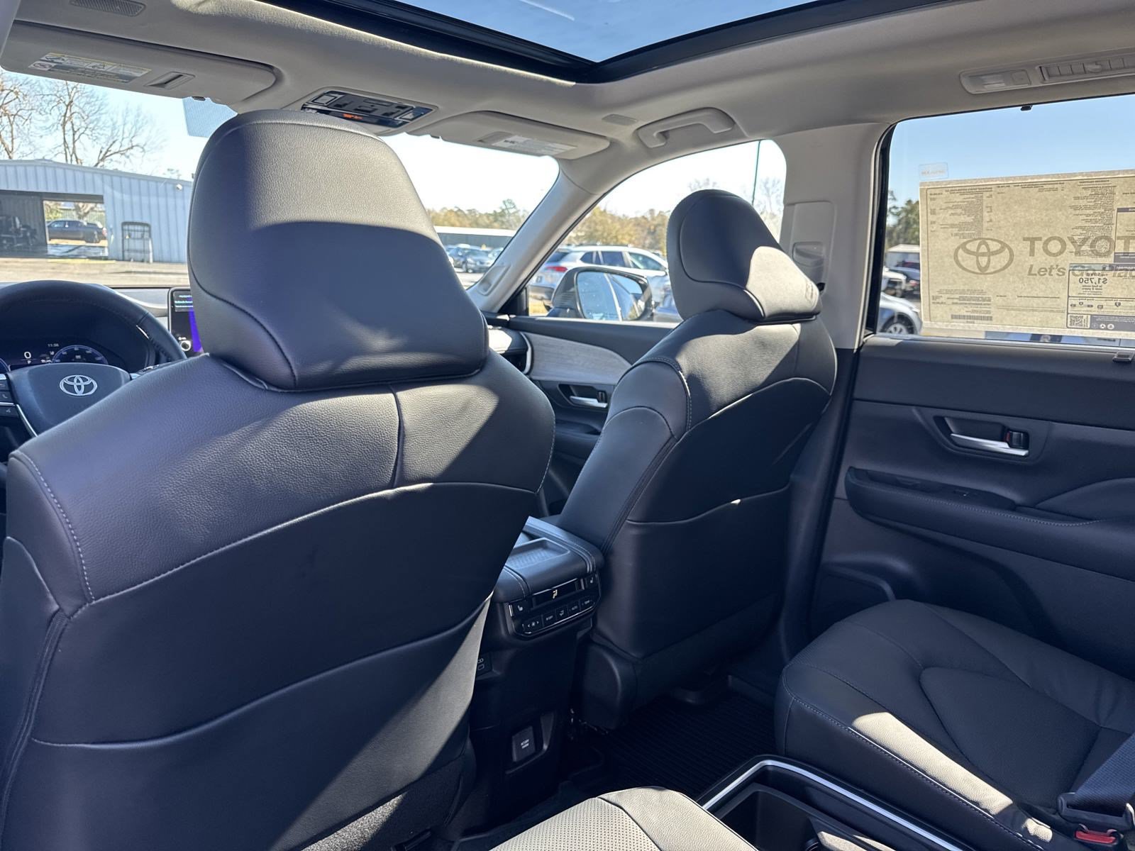 New 2025 Toyota Grand Highlander AWD Hybrid image 27
